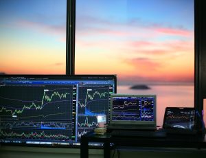 stock-trading-6525081_1280 stock-trading-6525081_1280